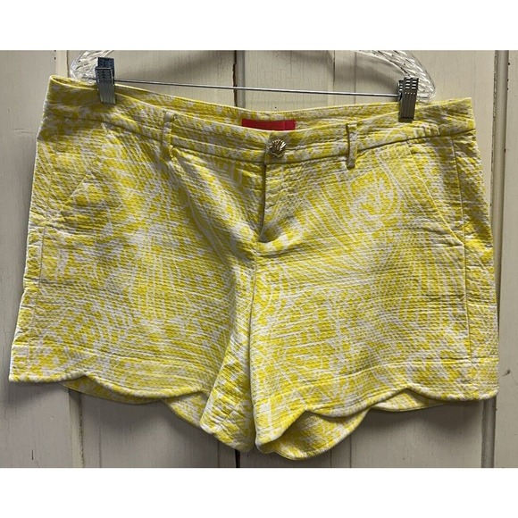 Lilly Pulitzer Yellow White Leaf Print Textured Buttercup Shorts Size 16 - Picture 1 of 6